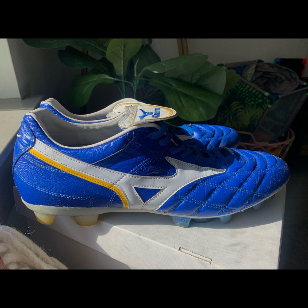 Mizuno World Cup cleats